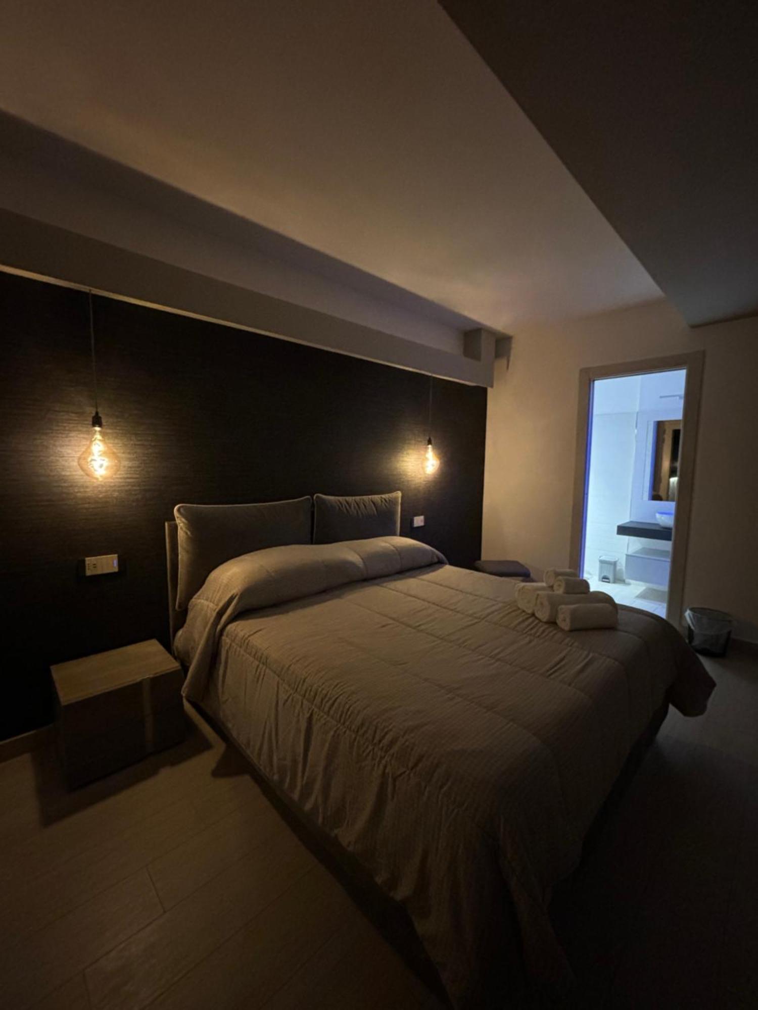 En Suite Bedroom Blue Moon Piano di Sorrento Exteriér fotografie